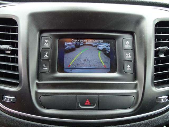 2016 Chrysler 200 Limited 4Dr Sedan